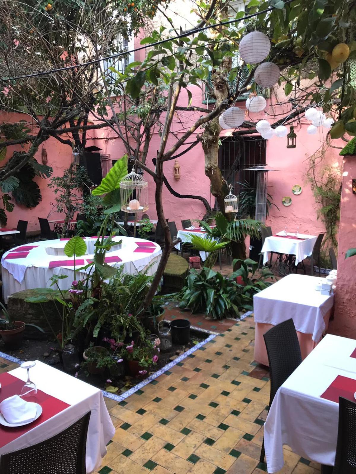 Apartamentos Flamenco B&B Seville Exterior photo